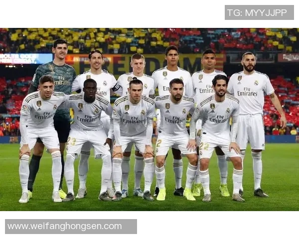 费基尔与瓦路尔的巅峰对决谁能笑到最后解析两位球员的实力与战术对抗